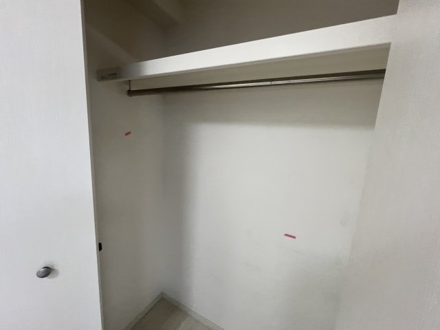 収納　同物件反転のお写真となっております 間取り図を参照してくださ