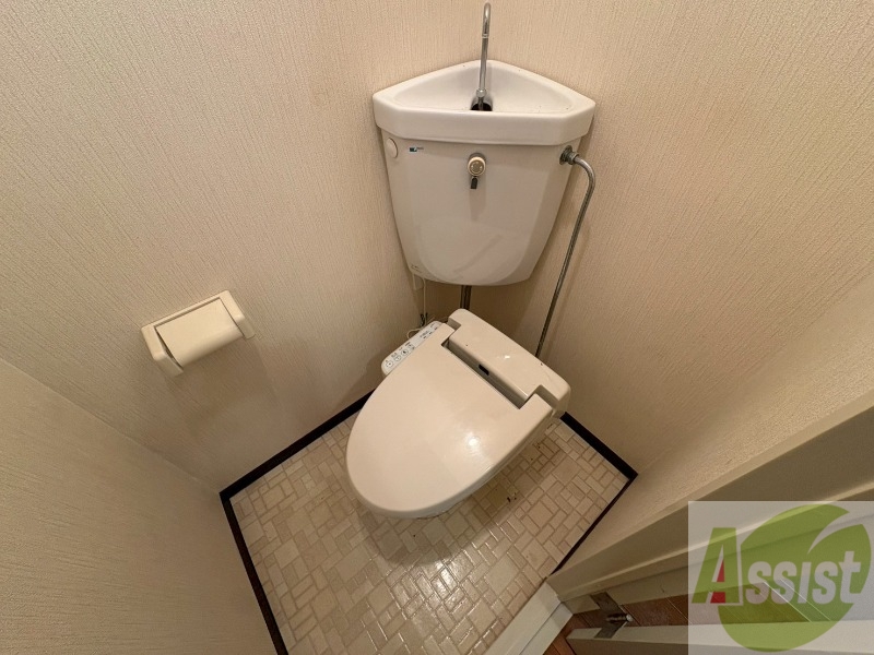 トイレ　トイレです。ウォシュレット付を探している方、おすすめです。