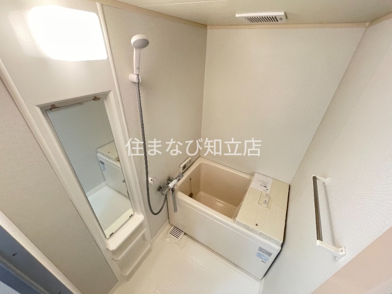 バス・シャワールーム　別室同型写真