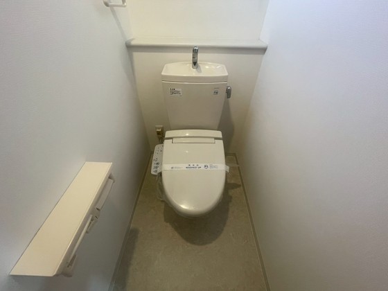 トイレ　※別部屋の写真です