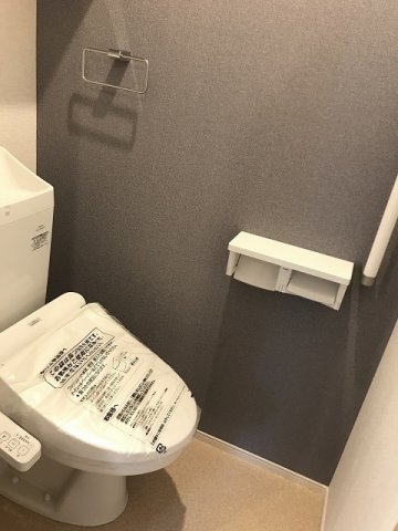 トイレ　清潔感のあるトイレです