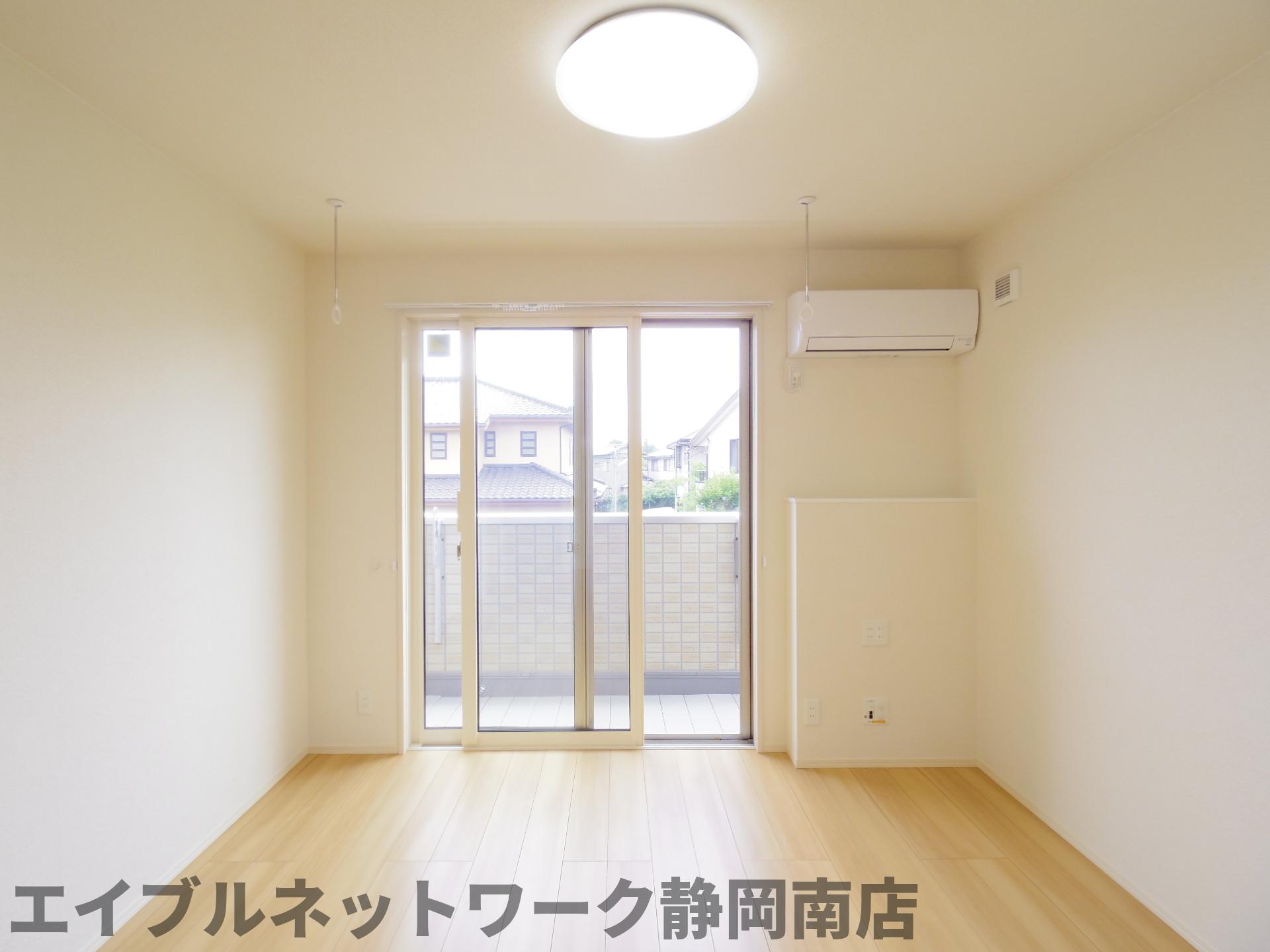 その他設備　使いやすい居間です
