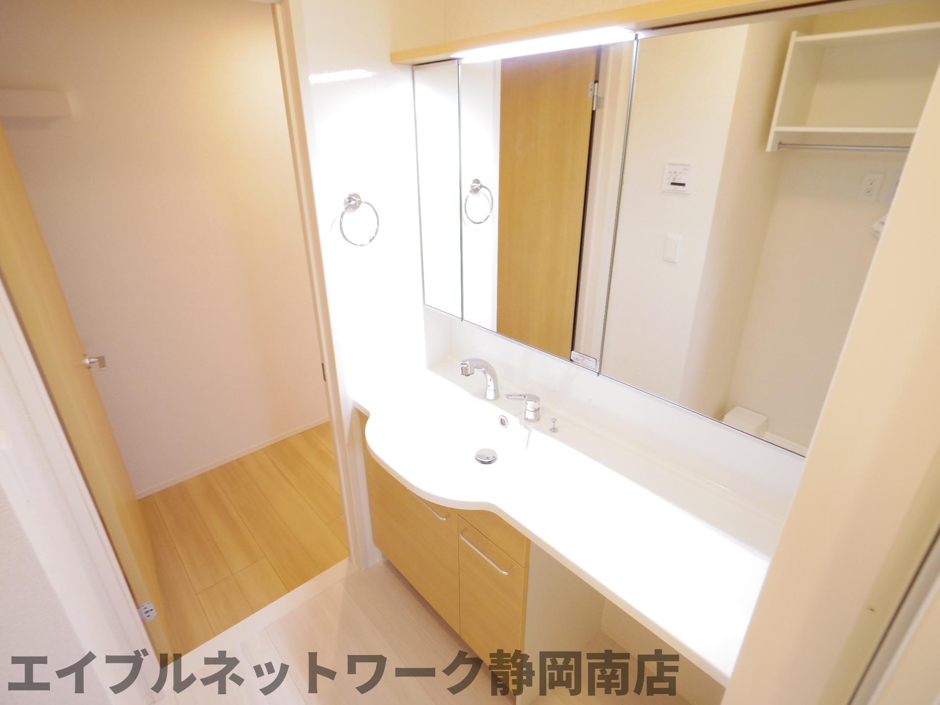 洗面設備　洗面所です