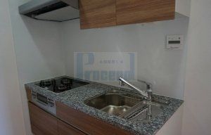 キッチン　※別部屋参考写真※現況優先です