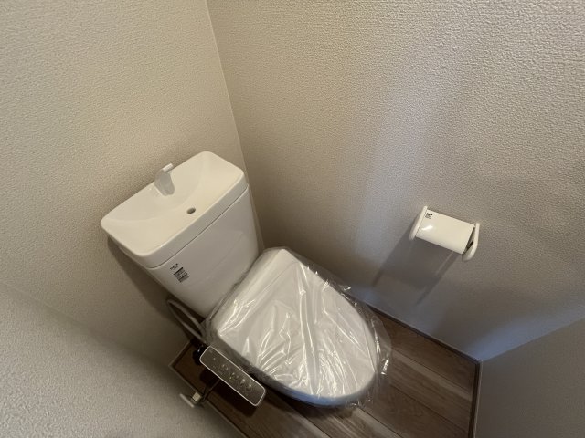 トイレ　清潔感のあるトイレです