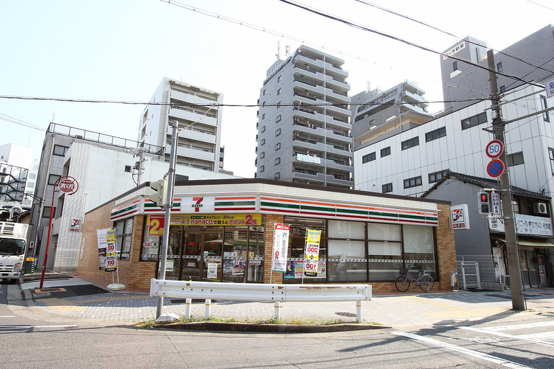 コンビニ　セブンイレブン 名古屋新栄２飯田街道店（コンビニ）まで280m