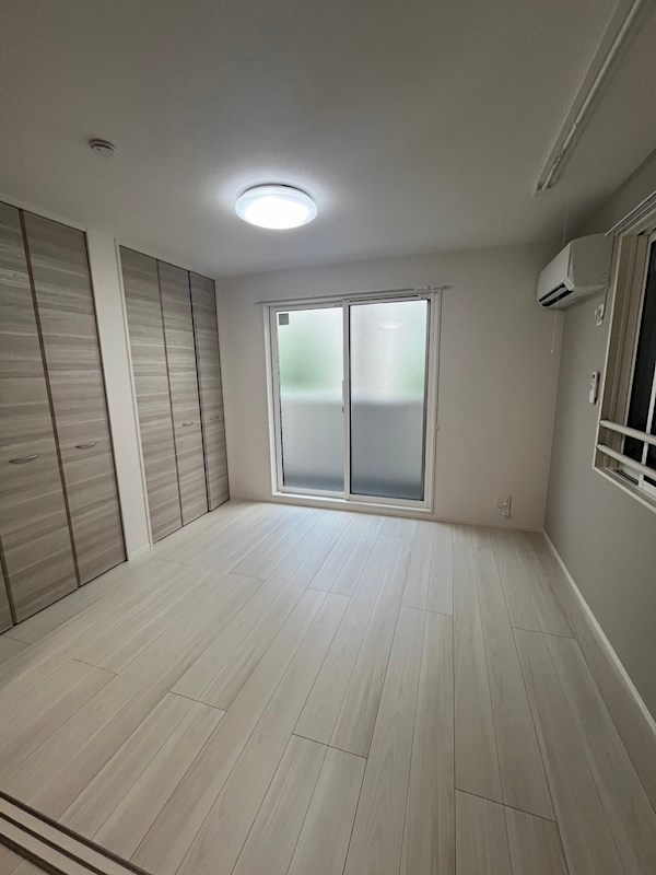 その他部屋・スペース　落ち着いて過ごせるお部屋なので、寝室にいかがでしょうか