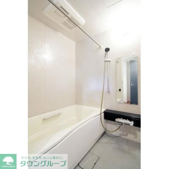 バス・シャワールーム　※写真は同タイプ住戸です。