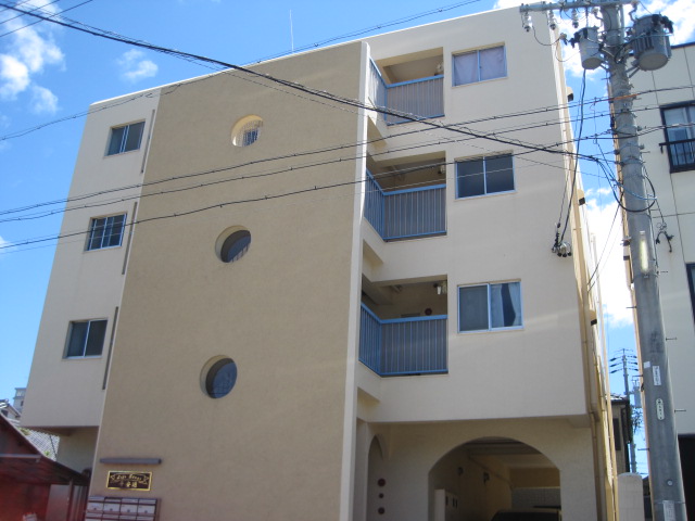 建物外観　ライフステージ平安通