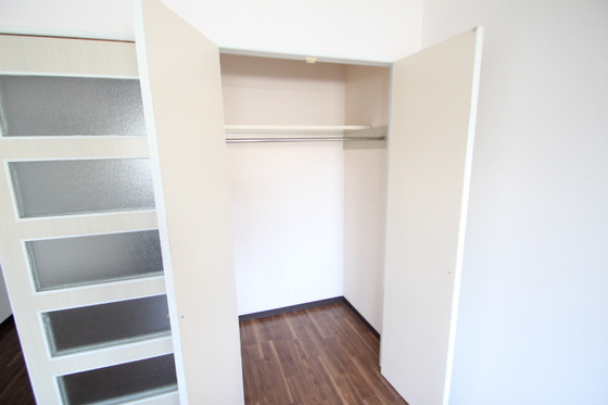 収納　※別部屋の写真です