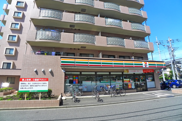 コンビニ　セブン-イレブン 田無芝久保２丁目店（コンビニ）まで550m