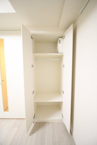 収納　（別タイプ参考写真）ブリリアイスト駒込　北区西ヶ原1