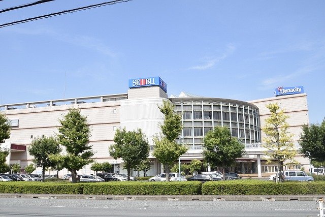 ショッピングセンター　西武 小田原店（ショッピングセンター）まで106m