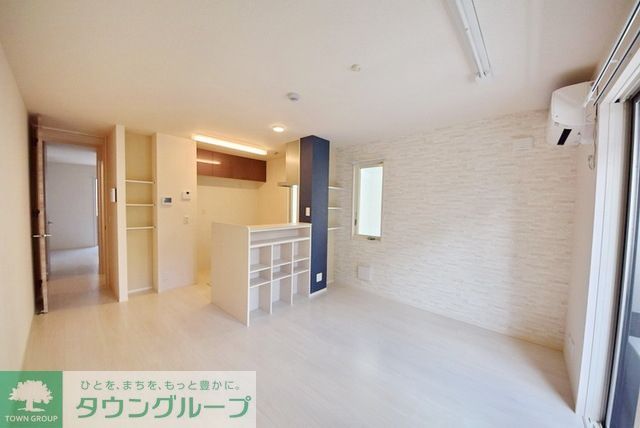 居室・リビング　お問合せはタウンハウジングまで！※現地待合わせ相談可能