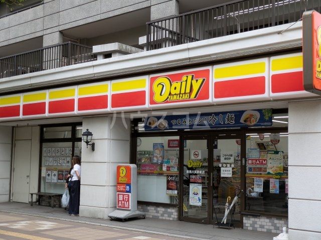 コンビニ　デイリーヤマザキ検見川浜駅前店（コンビニ）まで1088m