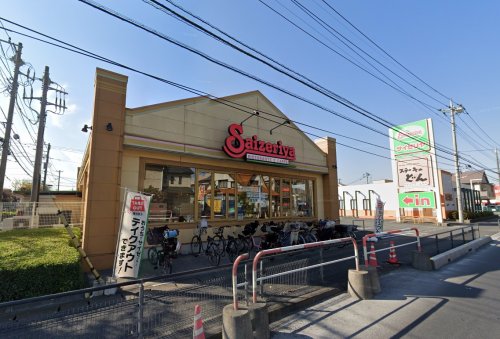 飲食店　サイゼリヤ越谷南町店（飲食店）まで694m