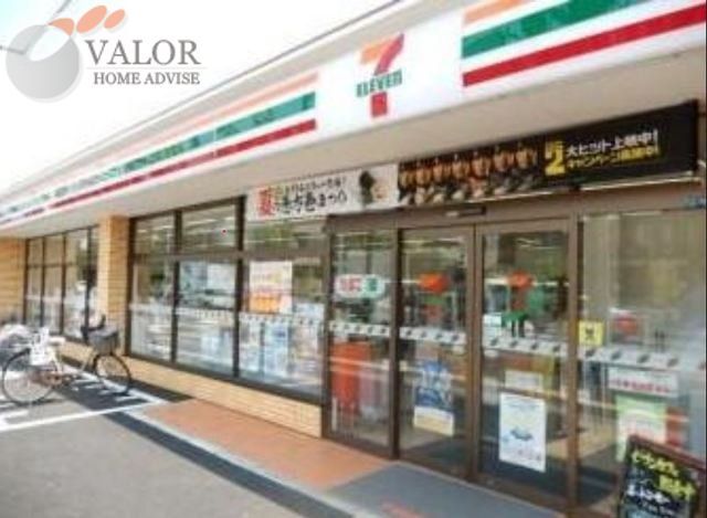 コンビニ　セブンイレブン横浜山手本牧通り店（コンビニ）まで199m