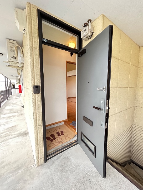玄関　玄関