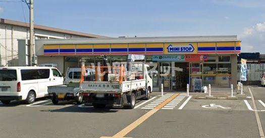 コンビニ　ミニストップ 茨木藤の里店（コンビニ）まで440m