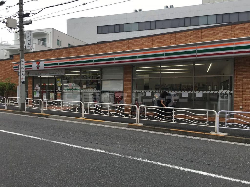 コンビニ　セブンイレブン江東深川2丁目店（コンビニ）まで50m