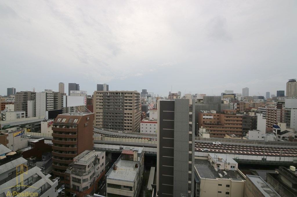 眺望　LUXE難波EAST