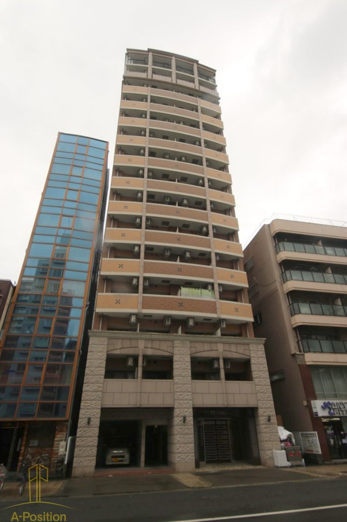 建物外観　LUXE難波EAST