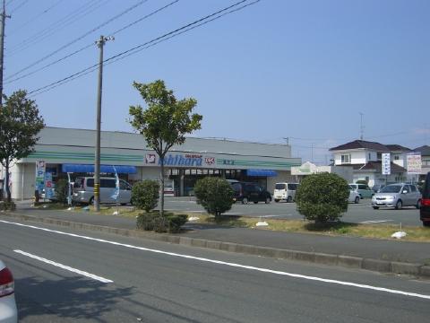 スーパー　スーパーいしはら高丘店（スーパー）まで557m