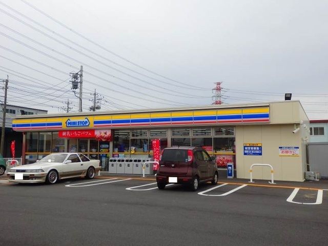 コンビニ　ミニストップ名四川越店（コンビニ）まで850m
