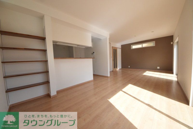 居室・リビング　内見の予約先はタウンハウジング新中野店になります★★