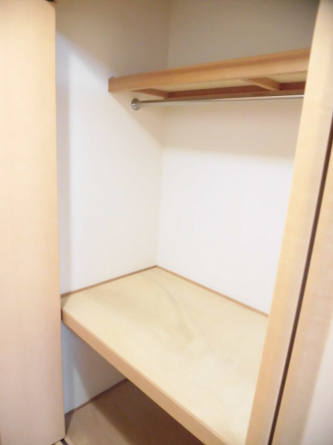 収納　※別室参考写真