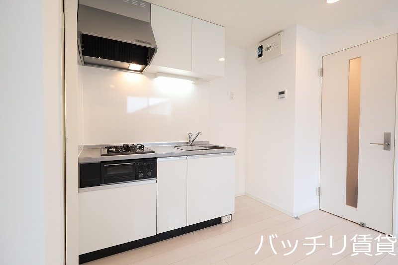キッチン　画像は、同型タイプの為、現状を優先いたします。