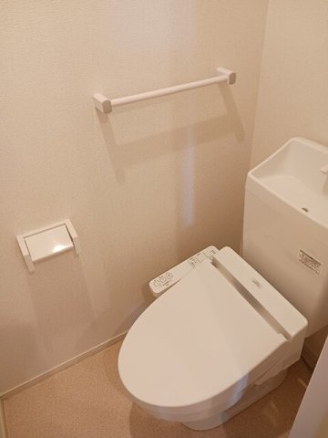 トイレ　コンパクトで使いやすいトイレです