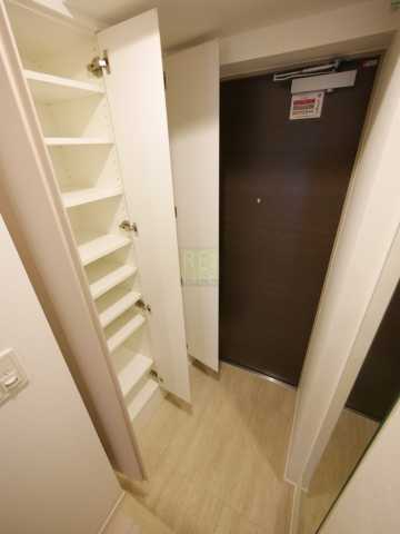玄関　別間取り参考写真