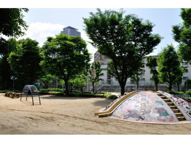 公園　中津公園（公園）まで592m