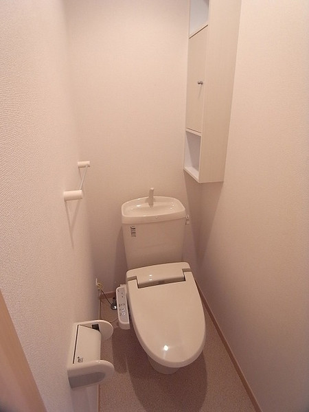 バス・シャワールーム　別の部屋の写真です。