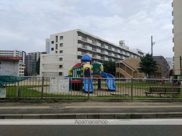 小学校　仙台市立榴岡小学校（小学校）まで199m