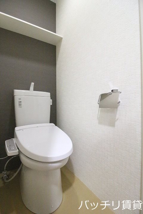 トイレ　※同型タイプの為現状優先