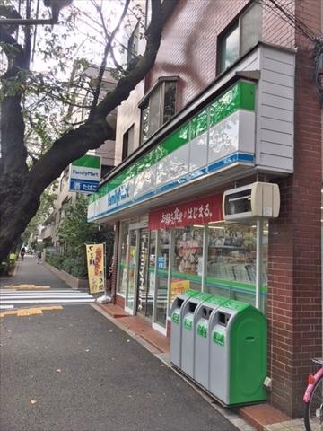 コンビニ　ファミリーマート中野松が丘店（コンビニ）まで130m