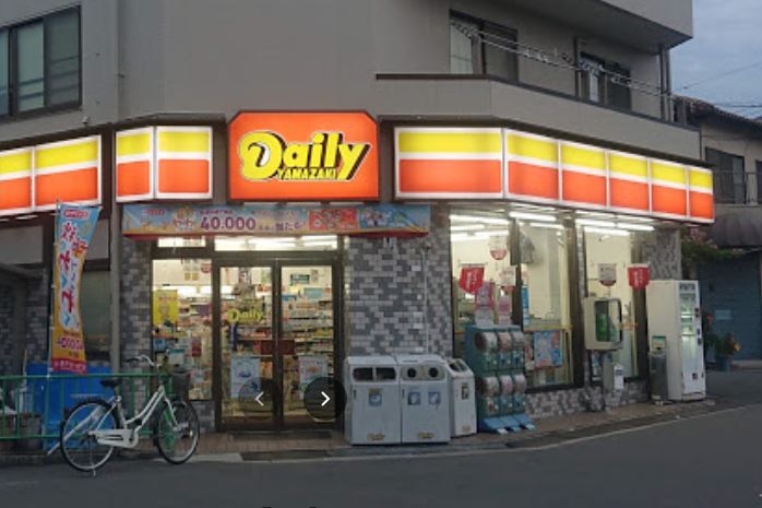 コンビニ　デイリーヤマザキ 牧田店（コンビニ）まで430m