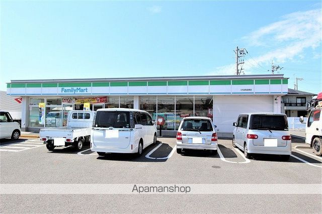 コンビニ　ファミリーマート小松島横須店（コンビニ）まで1786m