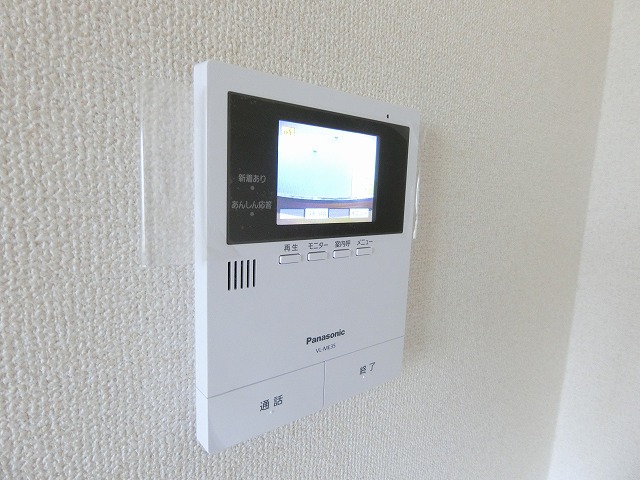 セキュリティ　防犯対策に有効なカメラ付きインターホン！録画機能が付いている