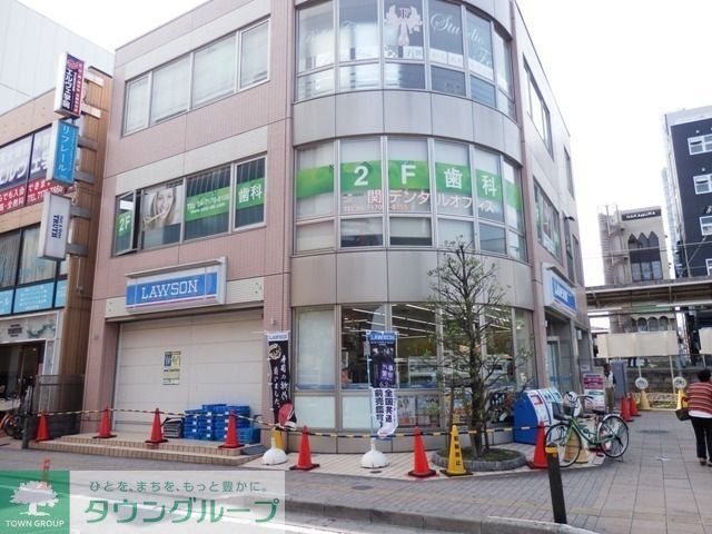 コンビニ　ローソン（コンビニ）まで140m