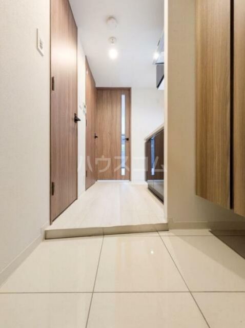 S-RESIDENCE長津田asideの玄関写真