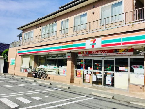 コンビニ　セブンイレブン 三鷹下連雀3丁目店（コンビニ）まで626m