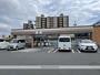 コンビニ　セブン－イレブン浜松自動車街店（コンビニ）まで439m