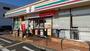 コンビニ　セブンイレブン 下鳥羽公園店（コンビニ）まで743m