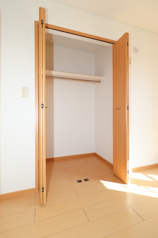 収納　図面と現状に相違がある場合には現状を優先