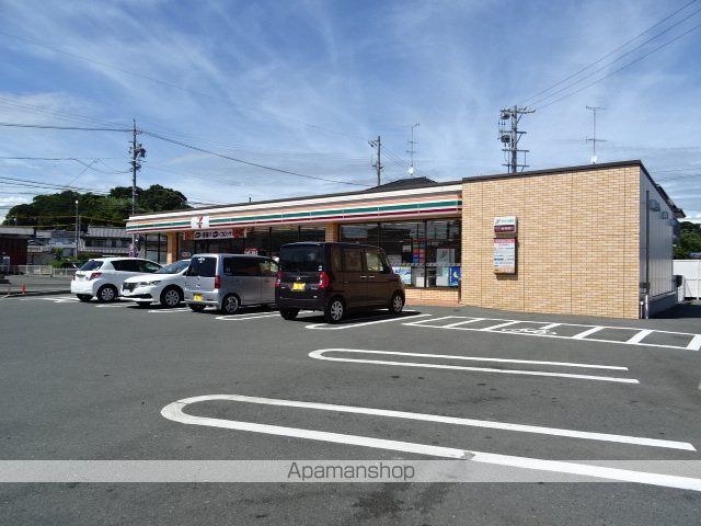 コンビニ　セブンイレブン新居町中之郷東店（コンビニ）まで288m