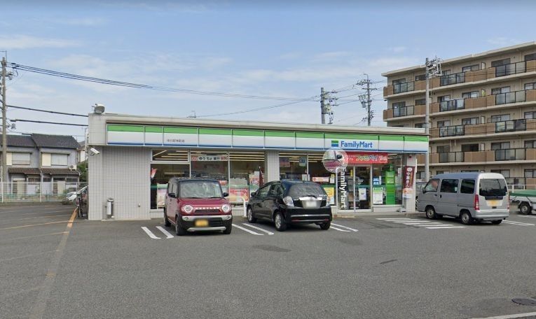 コンビニ　ファミリーマート中川好本町店（コンビニ）まで280m