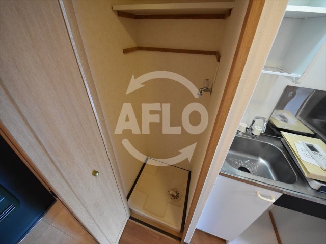 その他　プレサンス内本町　洗濯機置場